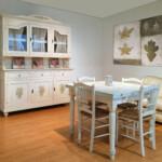 BA0465 - Vetrina + Tavolo + 4 sedie Legno Massello